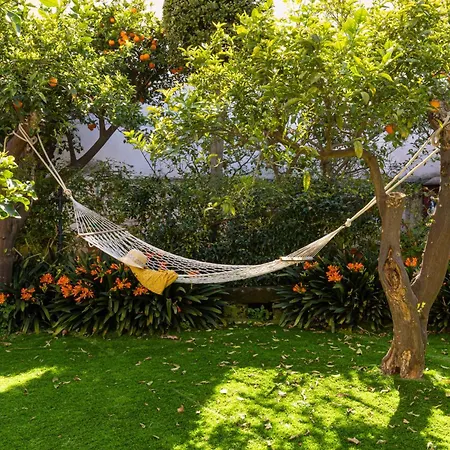 Il Giardino Dei Gigli Appartement Meta