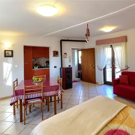 Il Giardino Dei Gigli Apartment *